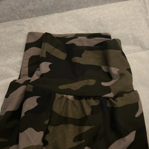Indero Camo Joggers - Picture 5 of 8